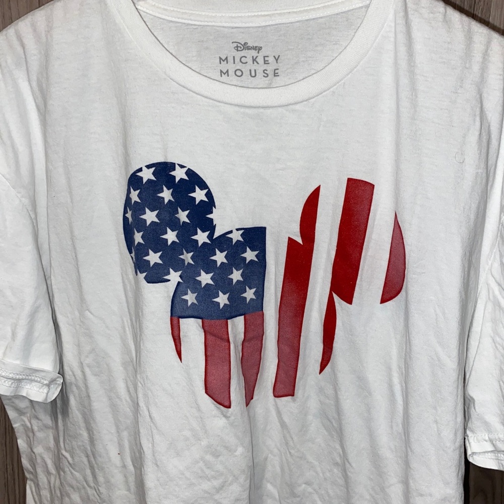Disney Mickey t-shirt